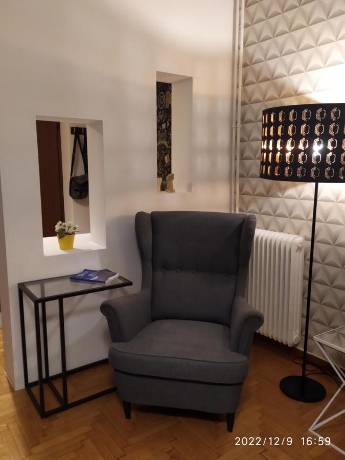 Plaka'S Flat-Near Syntagma Metro Station Apartment Athens Luaran gambar