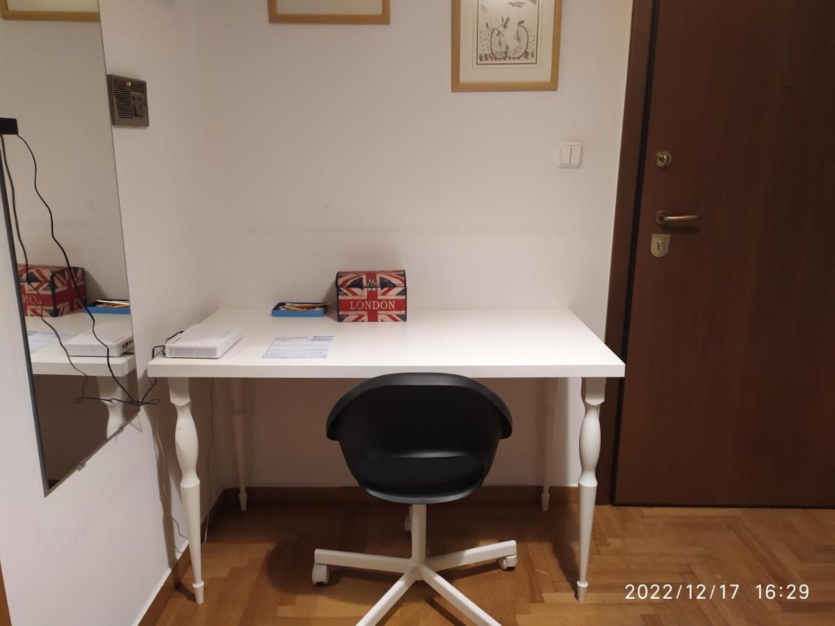 Plaka'S Flat-Near Syntagma Metro Station Apartment Athens Luaran gambar